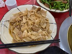 -银峰农庄·特色烧鸡·鲜无花果浸鸡