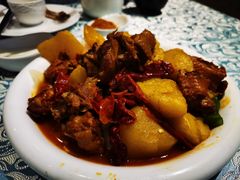 新疆大盘鸡-巴扎美食·新疆菜·西域歌舞表演餐厅(新疆大厦店)
