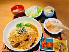 咖喱卡滋炸鸡块定食-味太助·银饭食堂(中华城店)