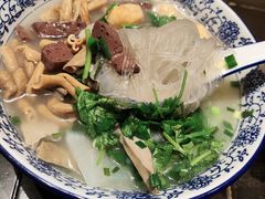 鸭血粉丝汤-小潘记鸭血粉丝汤