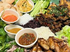 -沐毫傣泐云南菜孔雀宴•手抓饭傣味烧烤(曼听公园店)