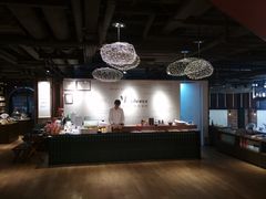 -光海书局(南京东路第一百货店)
