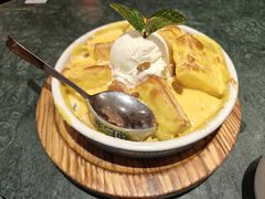 -新白鹿餐厅(湖滨银泰IN77C区店)