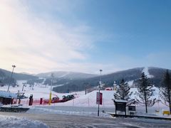 -中旅松花湖滑雪场