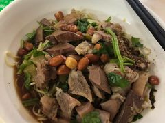 -阿阳牛腩腌面店