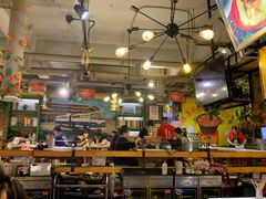 大堂-钢管厂歆瑞源油卤串串香(春熙路太古里店)
