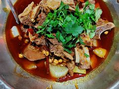 -大众跷脚牛肉馆·非遗传承单位(峨眉山店)