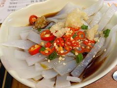 -串门邻居串串火锅(云南南路店)