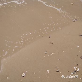 天涯海角的人依然很多，有很多线路可以选择，可以走路