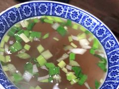 -崇德楼水盆牛羊肉泡馍馆(文艺路店)