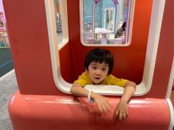 -奈尔宝·儿童乐园·亲子餐厅(华采天地店)