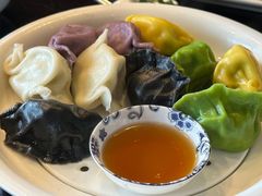 五味海鲜水饺拼盘-东莱馋房(陆家嘴店)