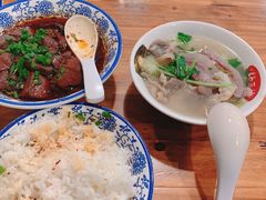 -杨三孃跷脚牛肉(西外棕榈岛店)