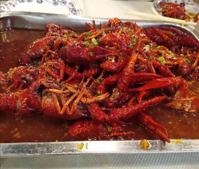 簋街仔仔龙虾(簋街二店)-"簋街这条街,簋街仔仔相当多,走到哪里都需.