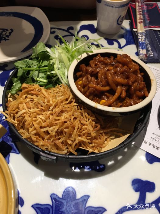 满园春饼·烤鸭(万达店)京酱肉丝图片