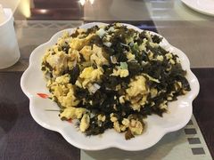 地皮菜炒鸡蛋-天源居餐厅·地方特色菜(张北店)