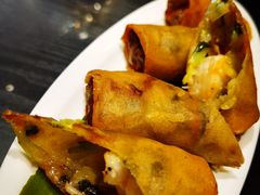 脆皮鲜虾春卷-彩丰楼中餐厅·早茶·点心·粤菜(海口华彩洲际酒店)