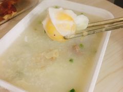 -新大咀港式茶餐厅(宝山万达店)