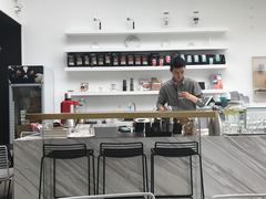 -UNI UNI(环亚凯瑟琳店)