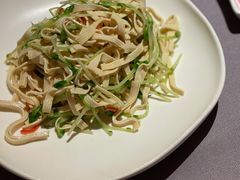 黑豆芽拌千张-金鸭季·北京烤鸭(深业上城店)