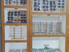 -沪睛眼镜蔡司官方授权店(金桥佳林路店)