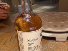-蜜桃餐厅·伴山(湖滨商业街店)