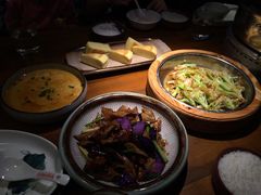 -洞庭土菜小炒馆(易发广场店)
