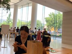 -Apple零售店(济南恒隆广场店)