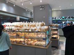 面包甜点陈列柜-BreadTalk面包新语·烘焙蛋糕(金光华广场店)