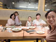 -三勾JJJ Burger&Coffee(梅溪湖店)
