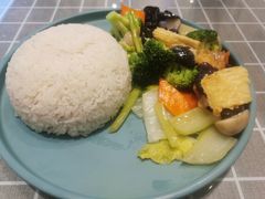 -茶米烧腊茶餐厅(石龙店)