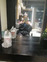 -苑苑发型设计