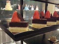 -富力希尔顿酒店·地阔自助餐厅