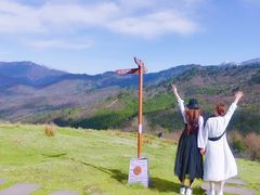 -硗碛藏寨·神木垒景区