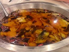 水煮份鱼-鑫巴蜀小镇 · 水煮鱼专研店(玉桥店)