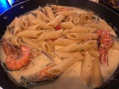 -SISTERS BAR RESTAURANT川意酒馆(嘉善老市H楼店)