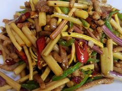 -农家土菜老煨锅(木鱼镇店)