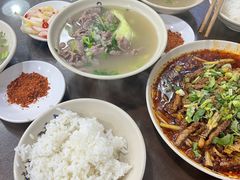 -杨三娘跷脚牛肉(羊子山西路店)