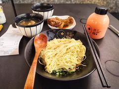 排骨酥面-贡梅老面馆·蟹粉面·无锡特色小吃(南长街主推店)