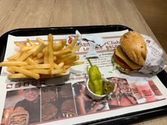 -The Habit Burger Grill 哈比特汉堡(爱琴海店)