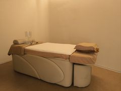 -左右Massage/Spa(长寿路店)