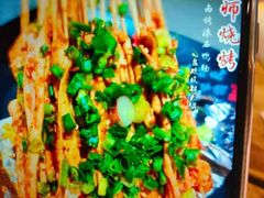 -何师烧烤Pro ·江湖川菜·小龙虾·精酿(太古里旗舰店)