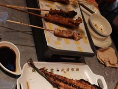-威记烧嘢·南宁烧烤·超级生牛(绿地店)
