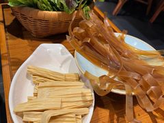 -老凯俚酸汤鱼(鸿通城店)