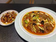 -万重锦·人文川菜馆(骡马市店)