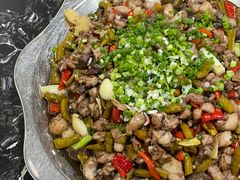 -廖哥泡椒兔(峨眉店)