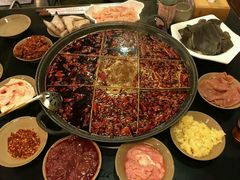 -渝宗老灶火锅(巴国城店)