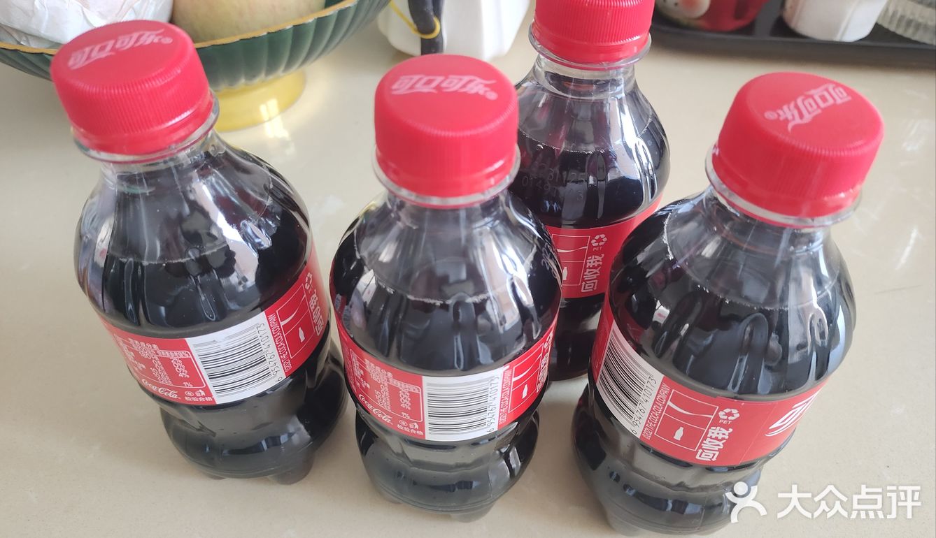 一毛钱撸到的可乐4瓶。赚到了。