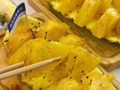-嗨辣小聚·盘锦河蟹·海鲜烧烤龙虾(盘锦十年好店)