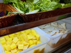 -贵府酸汤牛肉火锅·贵州老字号(飞山街店)